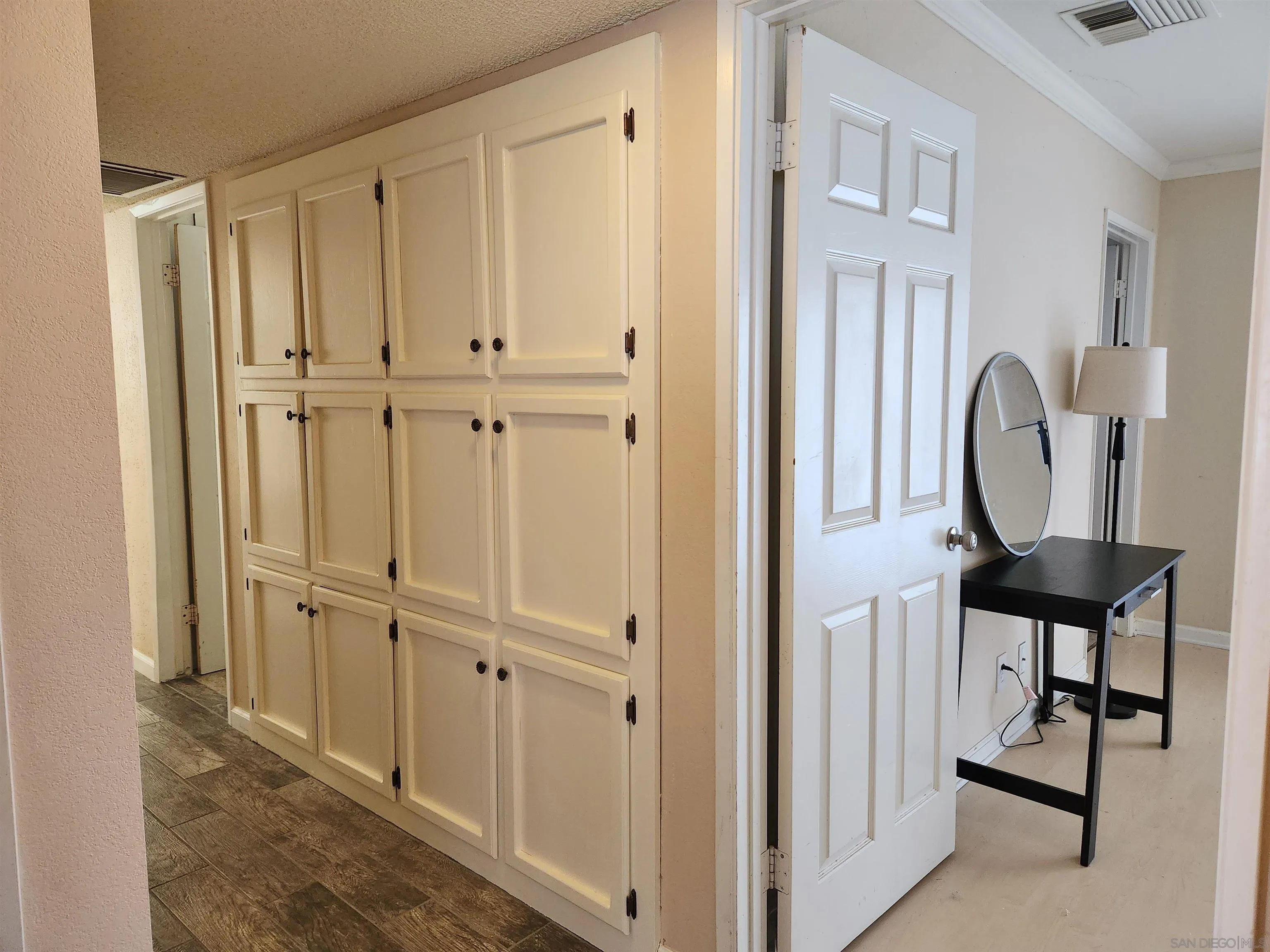 3628 Alene Avenue Ridgecrest, CA 93555 - Photo 24 of 46 a view of a entryway with wooden floor