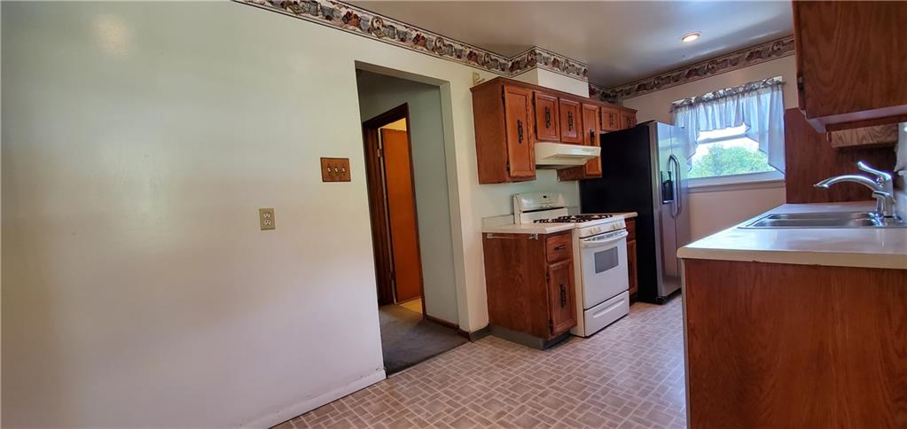 691 Venetia Road Venetia, PA 15367 - Photo 5 of 24 Gallery Image 5