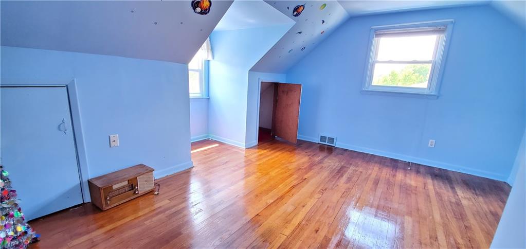 691 Venetia Road Venetia, PA 15367 - Photo 10 of 24 Gallery Image 10