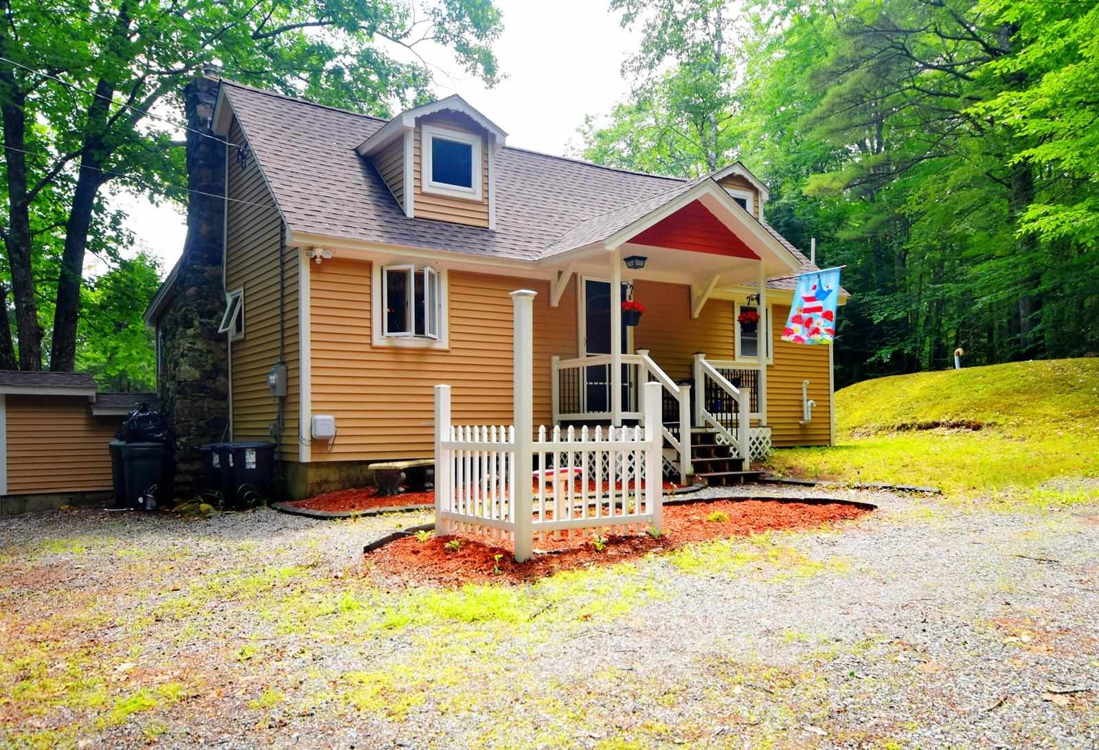 611 Shaker Road Canterbury, NH 03224 - Photo 3 of 26