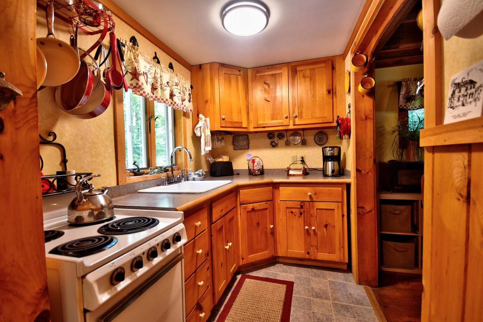 611 Shaker Road Canterbury, NH 03224 - Photo 6 of 26