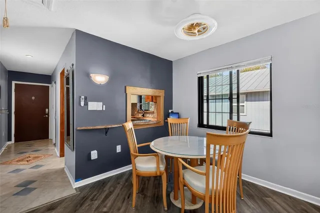 $226,000 | 225 East 10th Avenue, Unit E2, Mount Dora, FL 32757