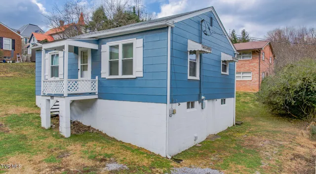 $125,000 | 128 Beacon Street, Gate City, VA 24251