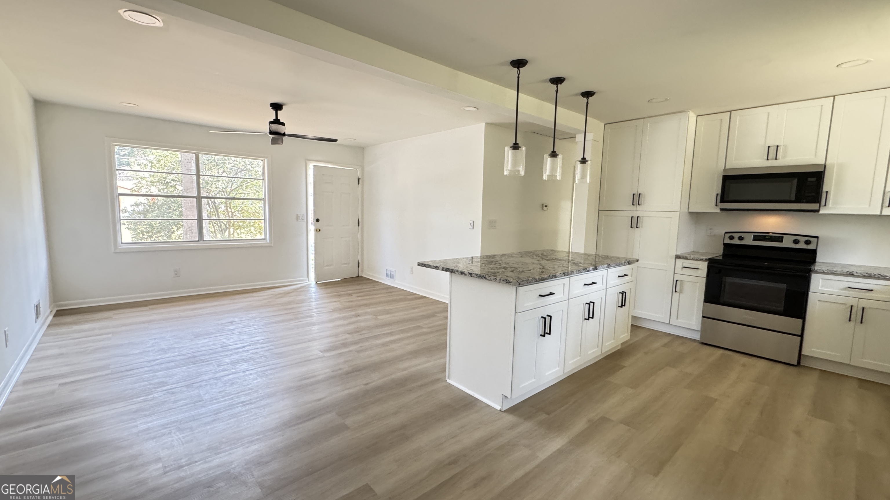 723 Sheffield Road Norcross, GA 30071 - Photo 3 of 20