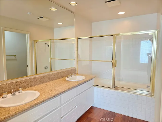 $3,750 | 2233 Martin, Unit 217, Irvine, CA 92612
