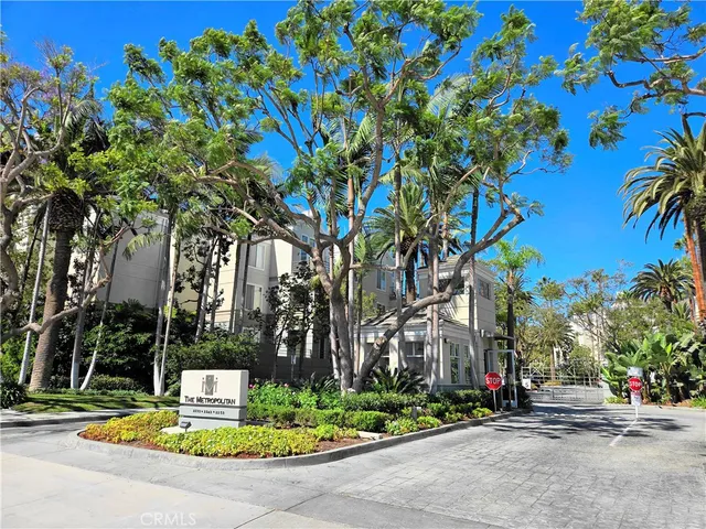 $3,750 | 2233 Martin, Unit 217, Irvine, CA 92612