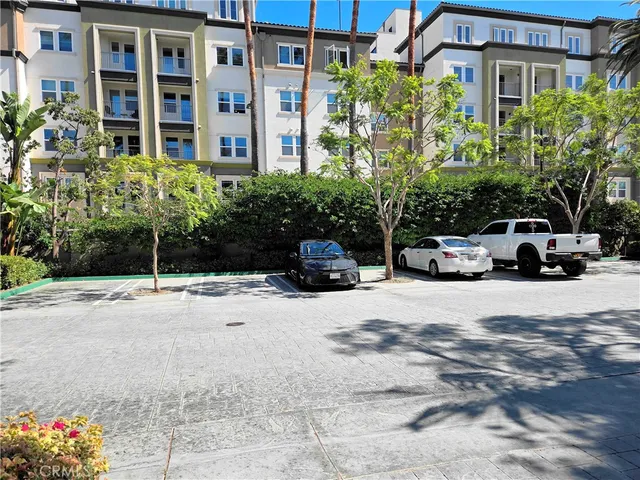 $3,750 | 2233 Martin, Unit 217, Irvine, CA 92612