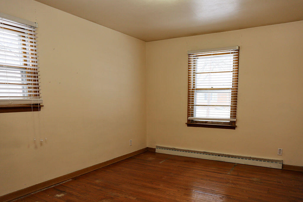 2602 Henry Street Sheboygan, WI 53081 - Photo 12 of 35 Bedroom