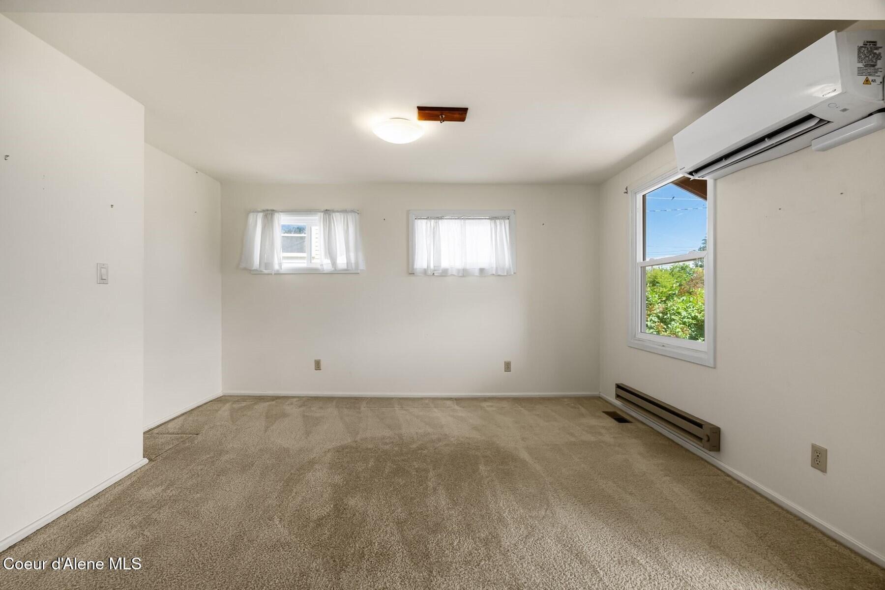 523 Big Hill Road Hope, ID 83836 - Photo 13 of 57 013_86583973