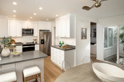 $1,800,000 | 1006 East Evelyn Avenue, Sunnyvale, CA 94086