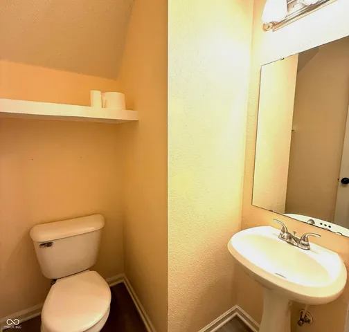 $1,990 | 11835 Buck Creek Circle, Noblesville, IN 46060