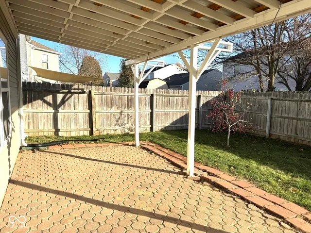 $2,050 | 11835 Buck Creek Circle, Noblesville, IN 46060