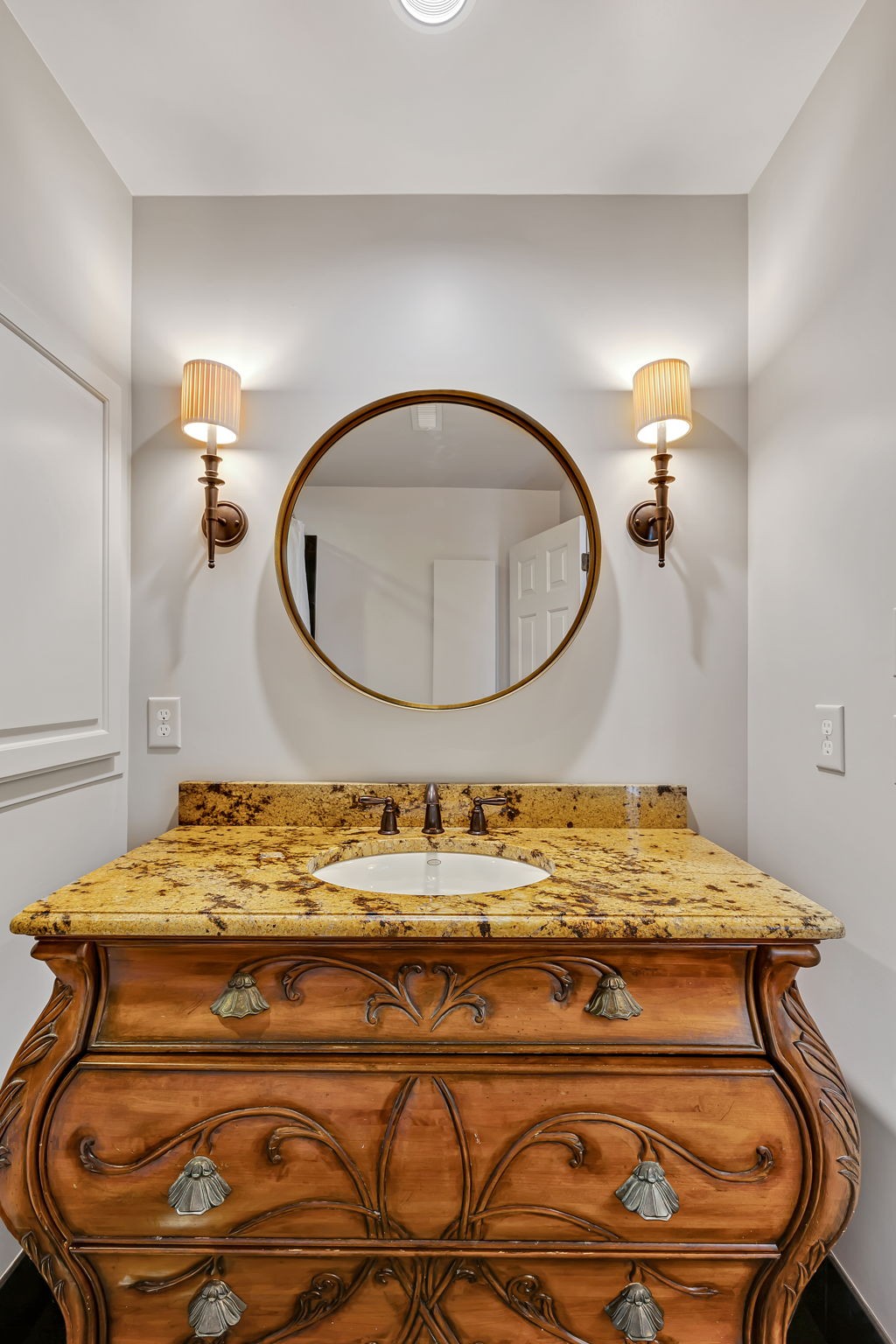 2829 Polo Club Road Nashville, TN 37221 - Photo 23 of 45 a bathroom with a sink and a mirror