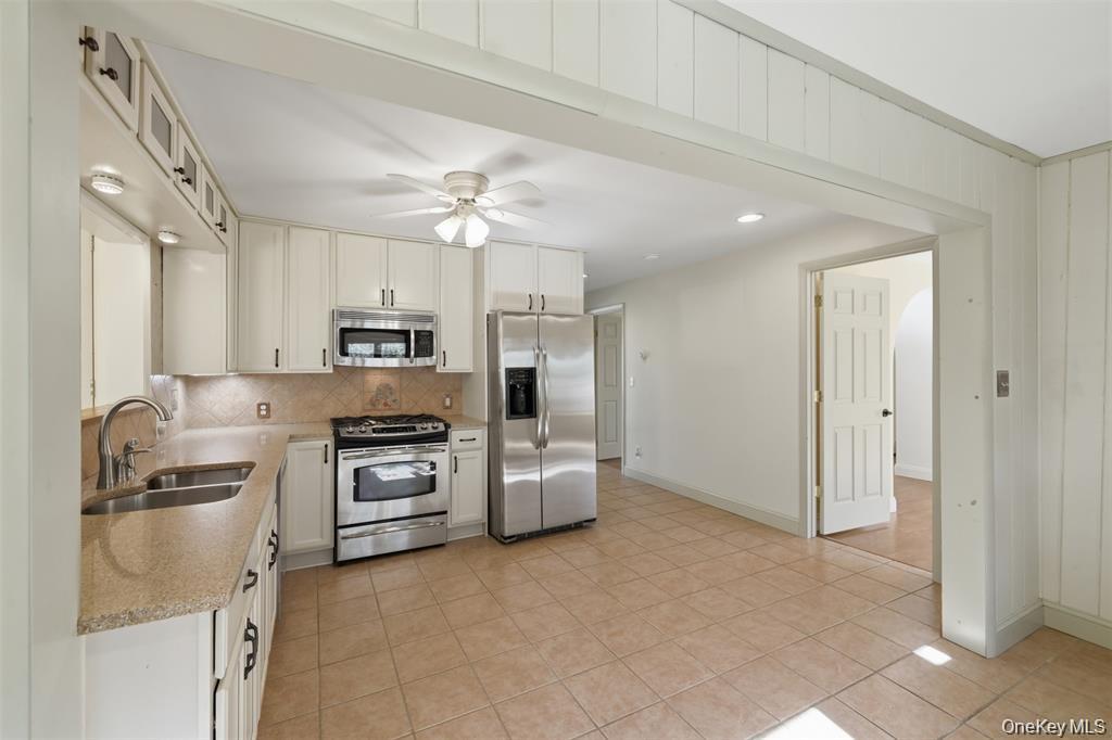 307 Old Kingston Road New Paltz, NY 12561 - Photo 6 of 28