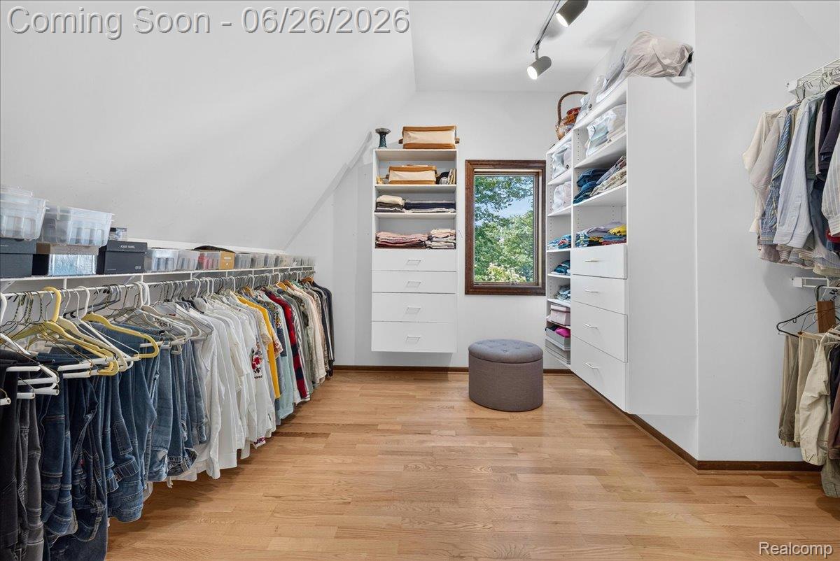29498 East River Road Grosse Ile, MI 48138 - Photo 43 of 66 Primary Suite ~ Walk-In Closet