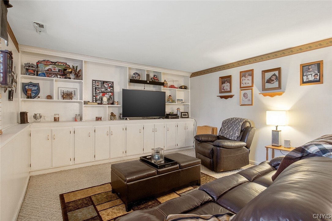 8185 Rizzo Drive Clay, NY 13041 - Photo 16 of 28