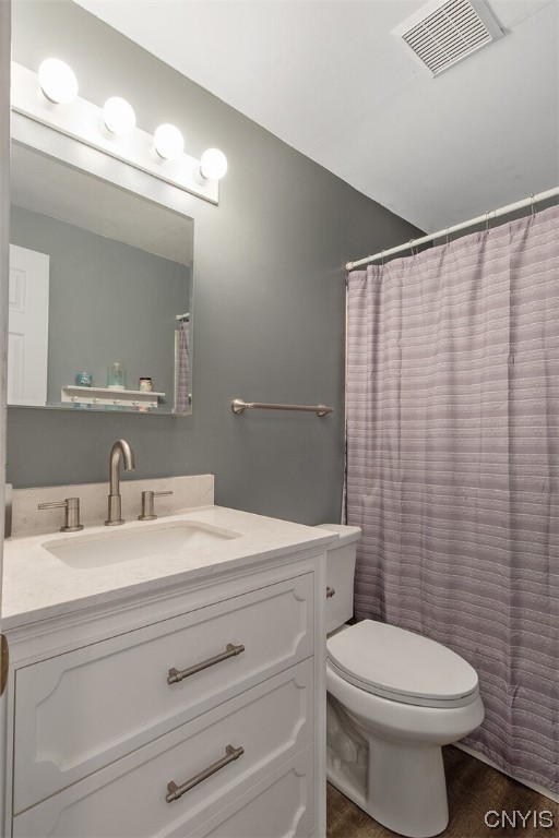 8185 Rizzo Drive Clay, NY 13041 - Photo 24 of 28 Second floor full bathroom with bathtub
