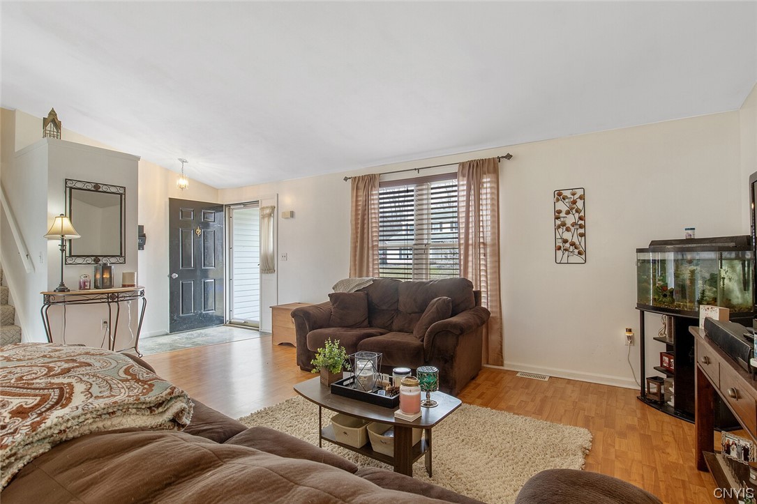 8185 Rizzo Drive Clay, NY 13041 - Photo 5 of 28 Living room