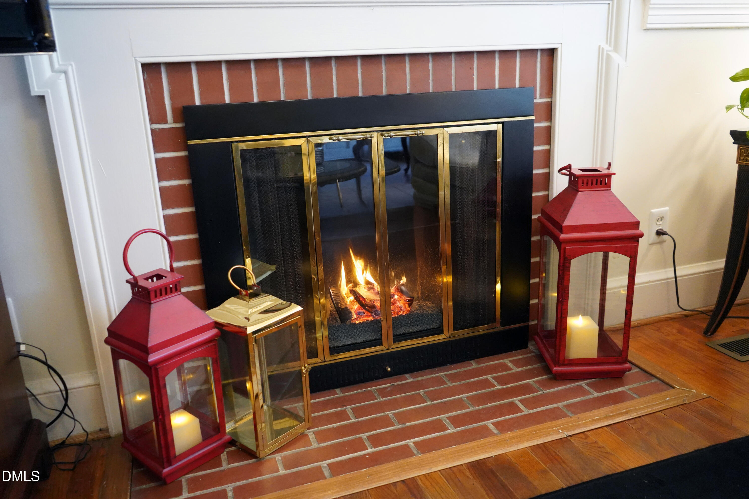 306 Warsaw Road Clinton, NC 28328 - Photo 25 of 42 a view of an entryway with wooden floor