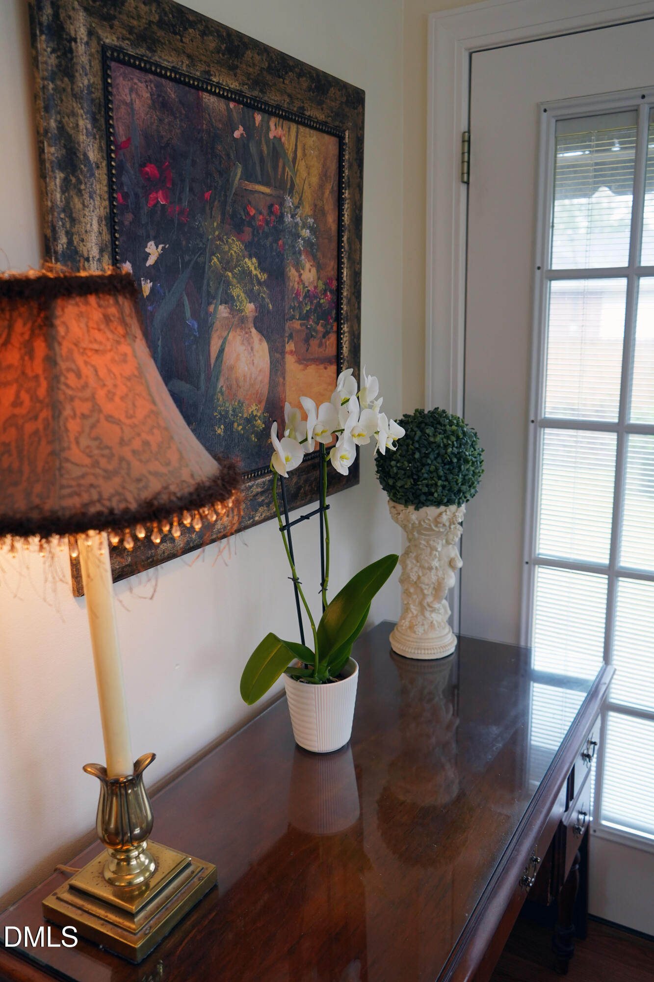 306 Warsaw Road Clinton, NC 28328 - Photo 41 of 42 a view of a vase with flowers on a table