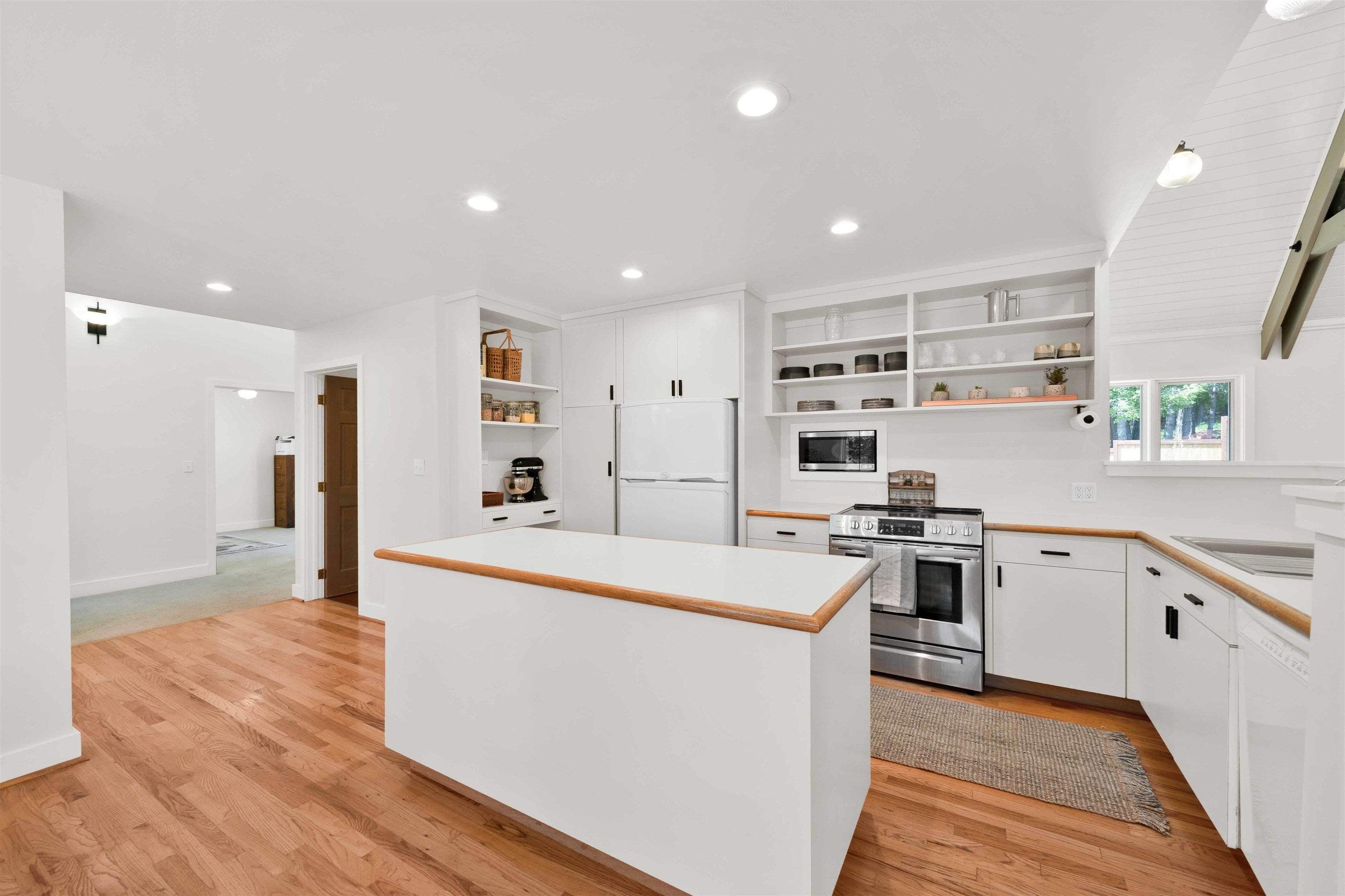 9 Spring Meadows Road McCloud, CA 96057 - Photo 17 of 50 Gallery Image 17