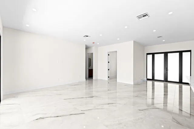 $1,600,000 | 16818 78th Road North, The Acreage, FL 33470