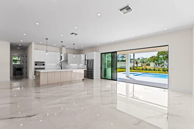 $1,600,000 | 16818 78th Road North, The Acreage, FL 33470