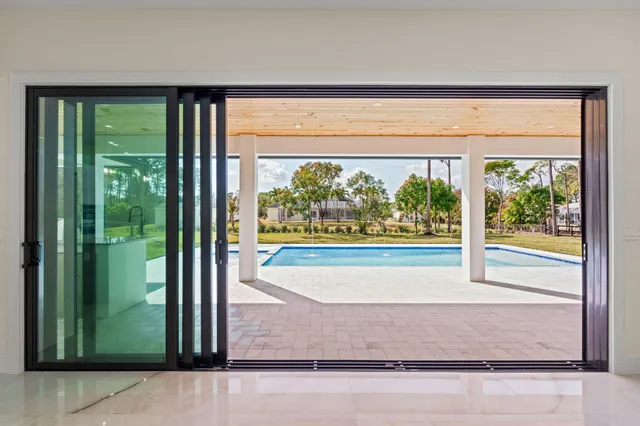 $1,600,000 | 16818 78th Road North, The Acreage, FL 33470