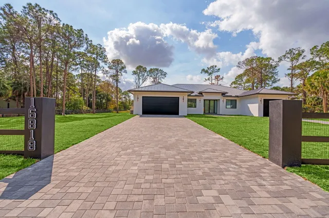 $1,600,000 | 16818 78th Road North, The Acreage, FL 33470