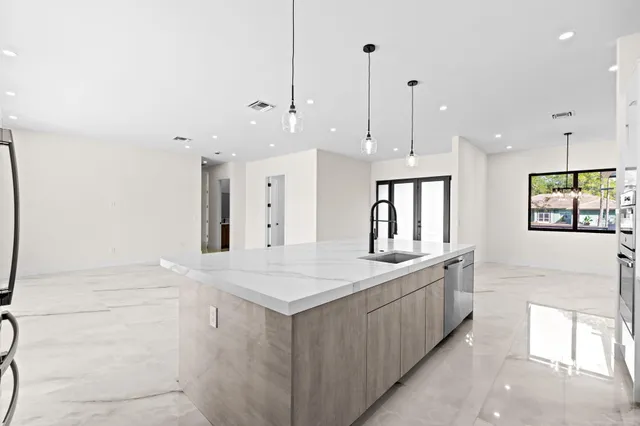 $1,600,000 | 16818 78th Road North, The Acreage, FL 33470