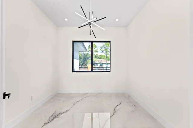 $1,600,000 | 16818 78th Road North, The Acreage, FL 33470