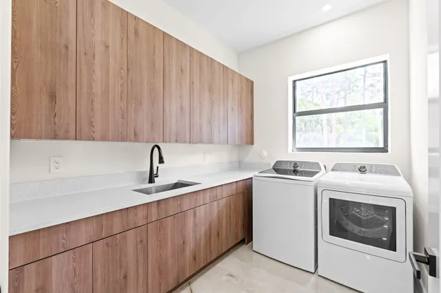 $1,600,000 | 16818 78th Road North, The Acreage, FL 33470