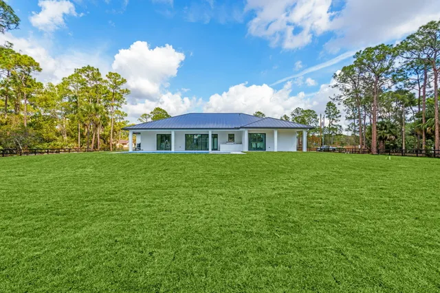 $1,600,000 | 16818 78th Road North, The Acreage, FL 33470