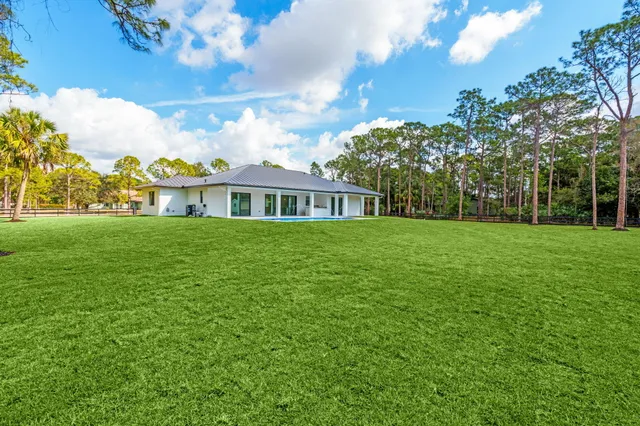 $1,600,000 | 16818 78th Road North, The Acreage, FL 33470