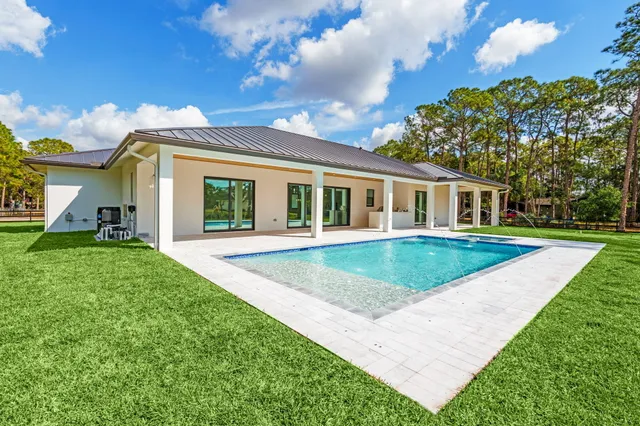 $1,600,000 | 16818 78th Road North, The Acreage, FL 33470