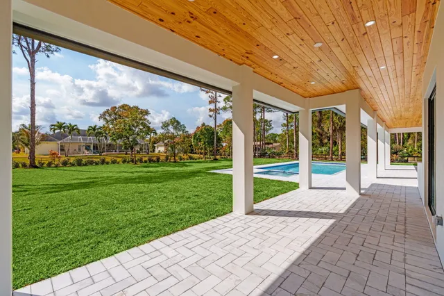 $1,600,000 | 16818 78th Road North, The Acreage, FL 33470