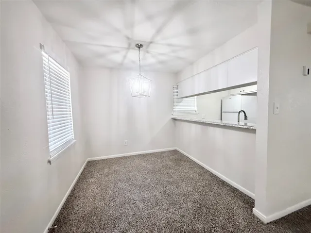 $750 | 321 East Cedar Street, Unit 6, Angleton, TX 77515