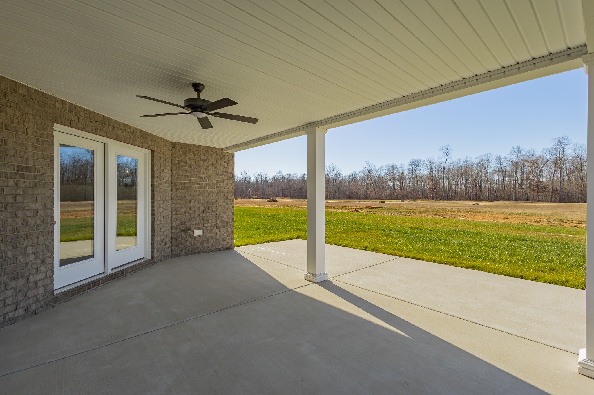 42 Brooklyn Avenue Manchester, TN 37355 - Photo 11 of 64 a view of a room with an outdoor space and seating area