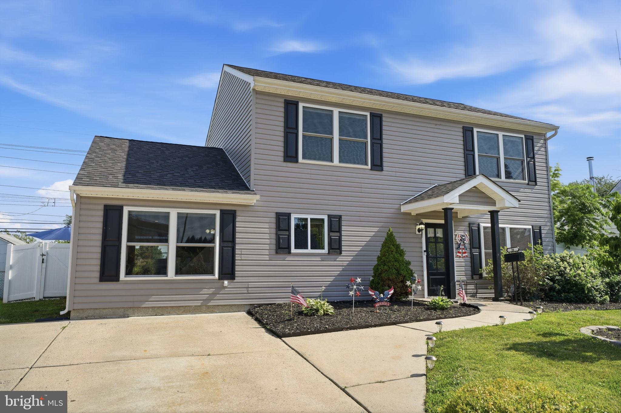 24 Idolstone Road Levittown, PA 19057 - Photo 2 of 44