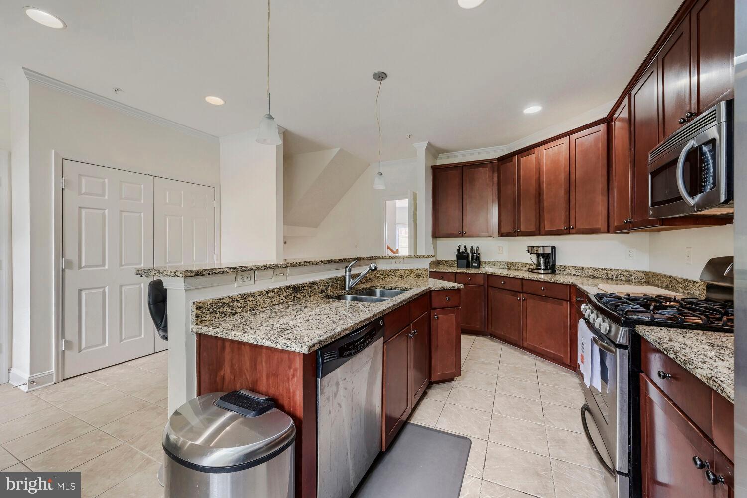 809 McHenry Street Baltimore, MD 21230 - Photo 13 of 30