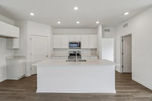 $448,990 | 6294 Redwood Trail, Wonder Lake, IL 60097