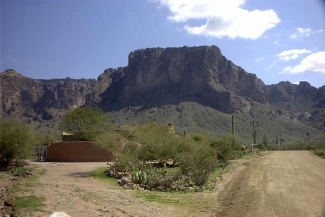 2140 North Prospectors Road Apache Junction, AZ 85119 - Photo 2 of 6 Additional Photo
