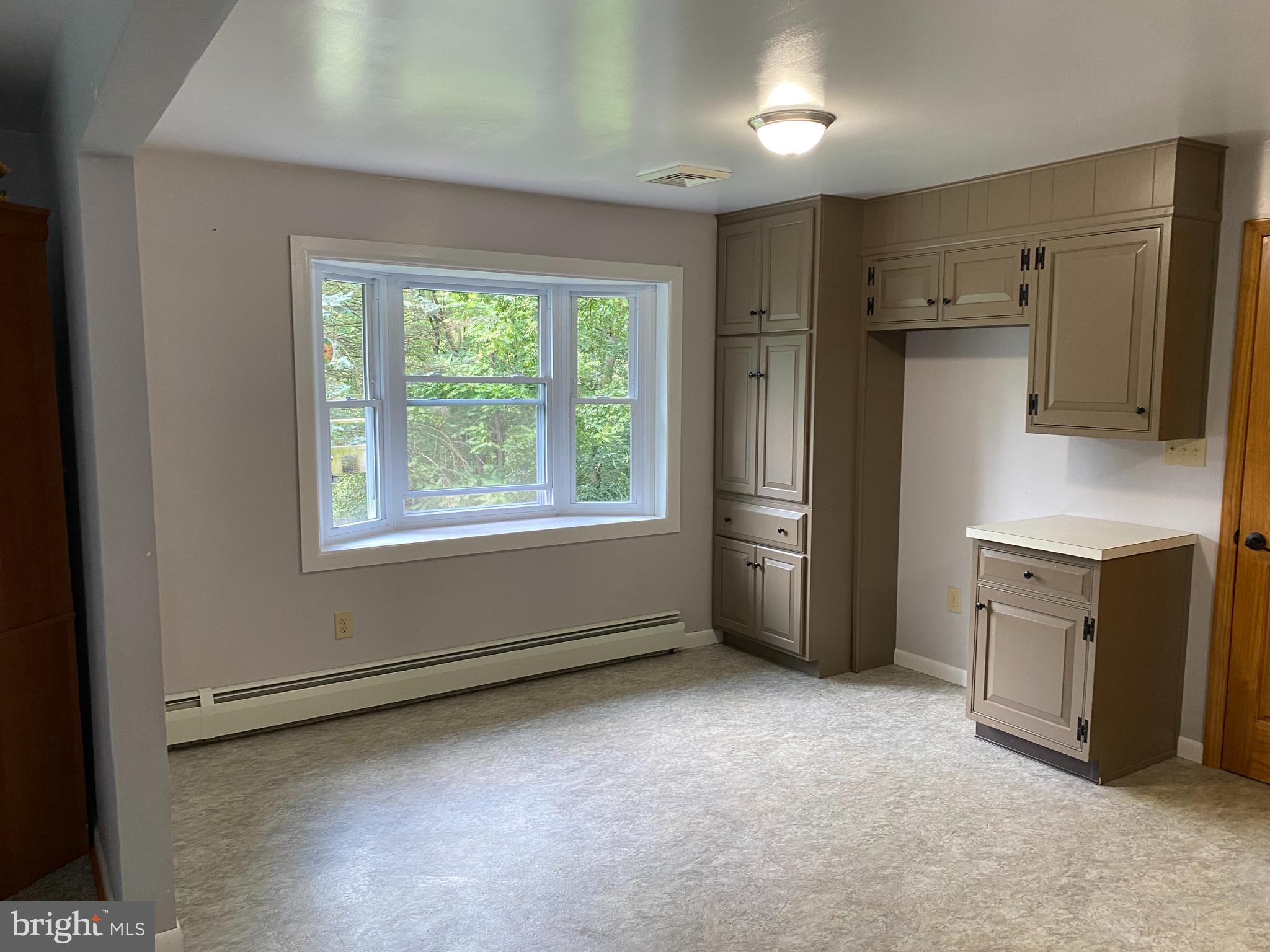 550 Ridge Avenue Ephrata, PA 17522 - Photo 8 of 34 Gallery Image 8