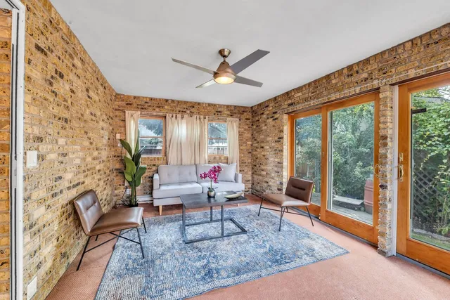 $725,000 | 6020 North Landers Avenue, Chicago, IL 60646