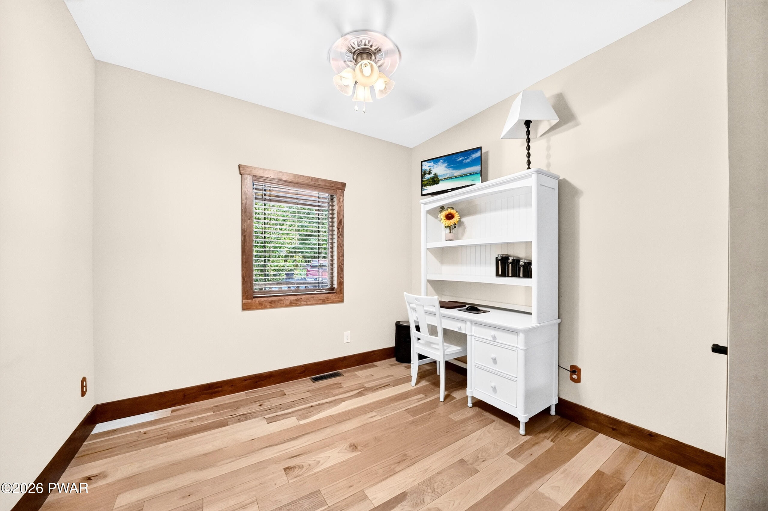 61 Gravity Road Hawley, PA 18428 - Photo 23 of 51