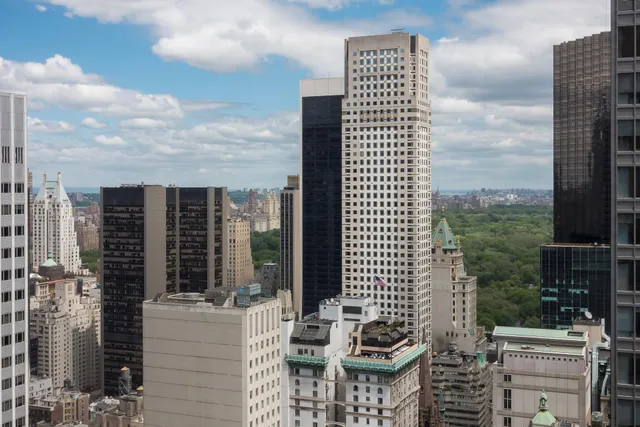 $30,000,000 | 641 5th Avenue, Unit 46/47C | Midtown East
