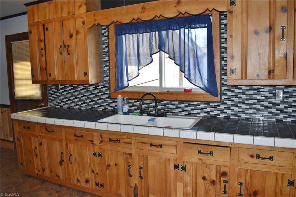 128 Prison Camp Road Dobson, NC 27017 - Photo 10 of 20 Gallery Image 10