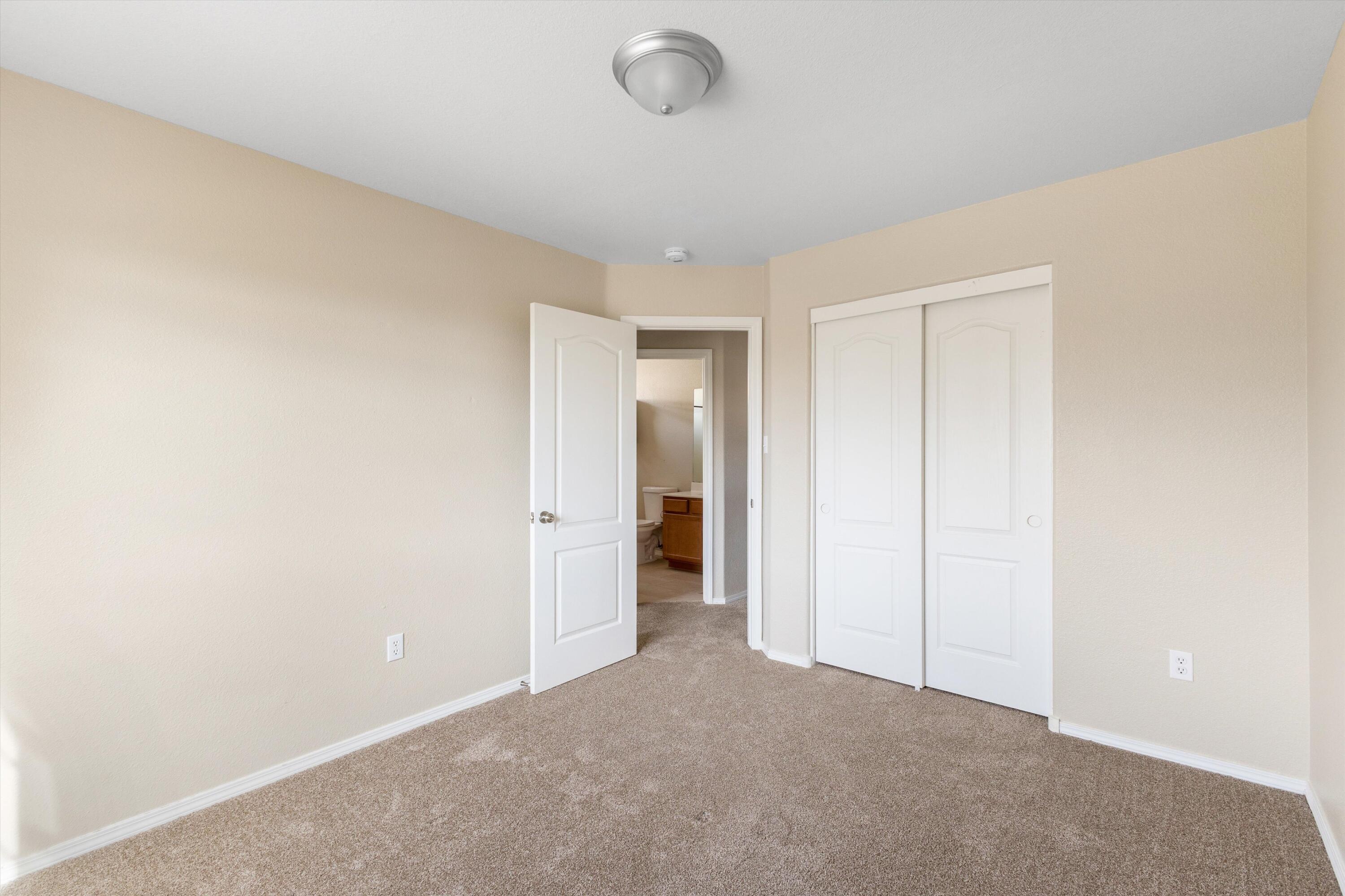 3333 Hunters Meadows Circle Northeast Rio Rancho, NM 87144 - Photo 33 of 39 Gallery Image 33