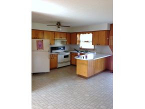 214 Maple View Lane Erwin, TN 37650 - Photo 3 of 7 Photo 3
