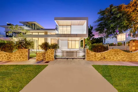 $8,274,950 | 2130 South Miami Avenue, Miami, FL 33129